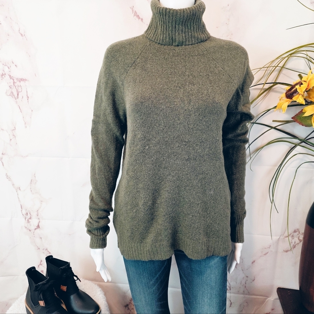 J. Crew Alpaca Blend Soft Warm Olive Green Turtleneck Sweater